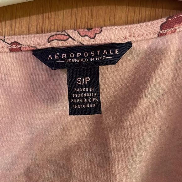 •AEROPOSTALE• cross over wrap front crop tank tank in size small EUC - Picture 6 of 6